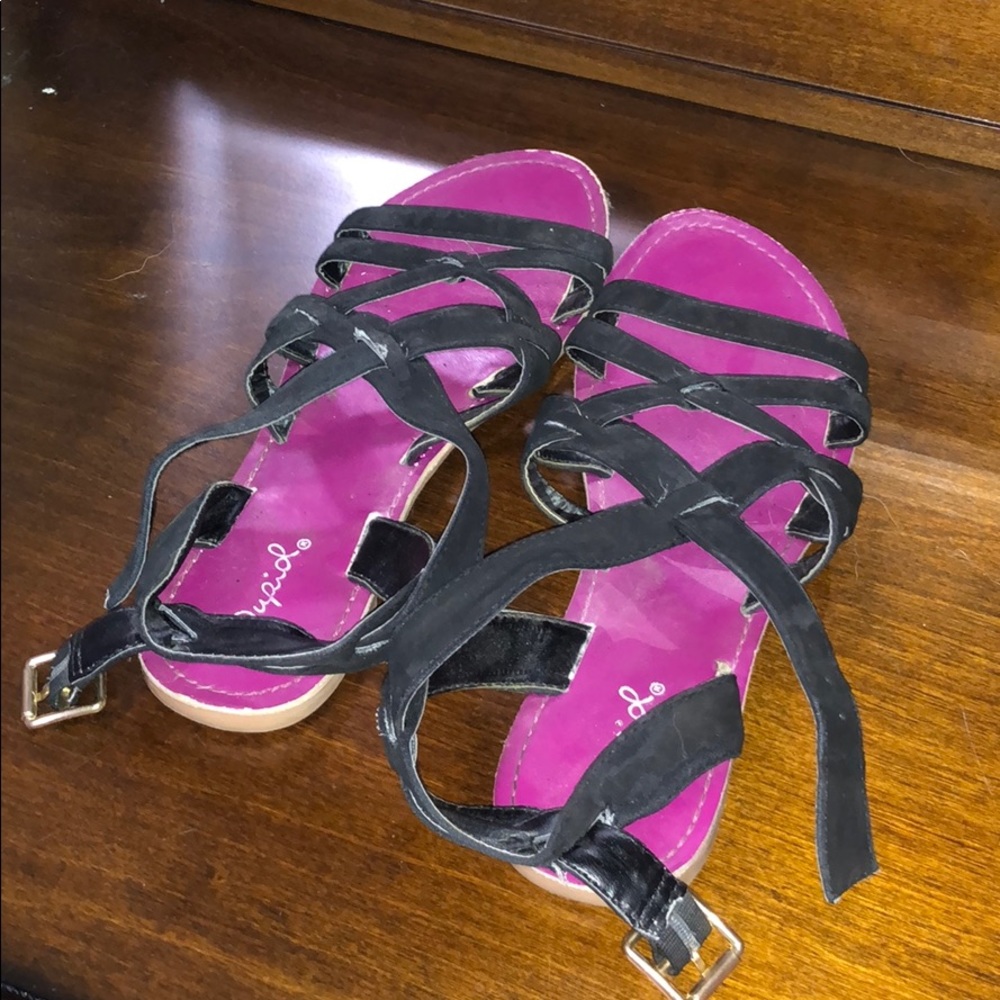 Black strappy sandals